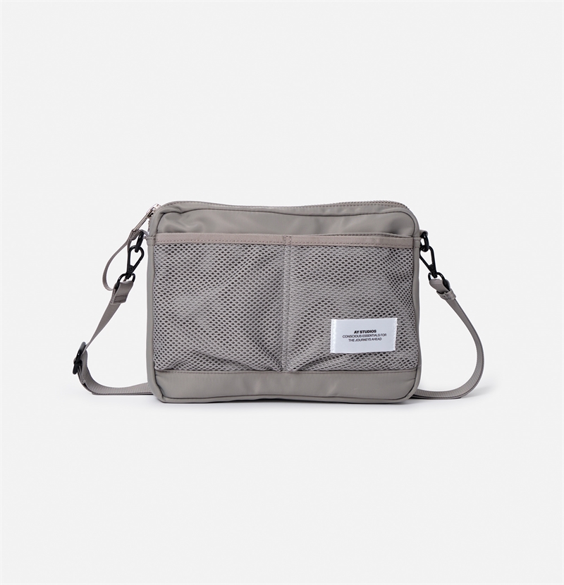 JAMES AY STUDIO CROSS BODY SILVER