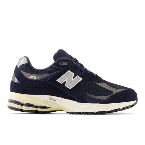 NEW BALANCE UNISEX SNEAKERS M2002RCA CASTLE ROCK