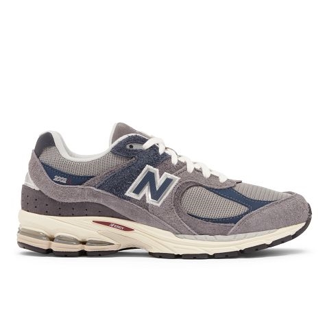 NEW BALANCE UNISEX SNEAKERS M2002REL NAVY